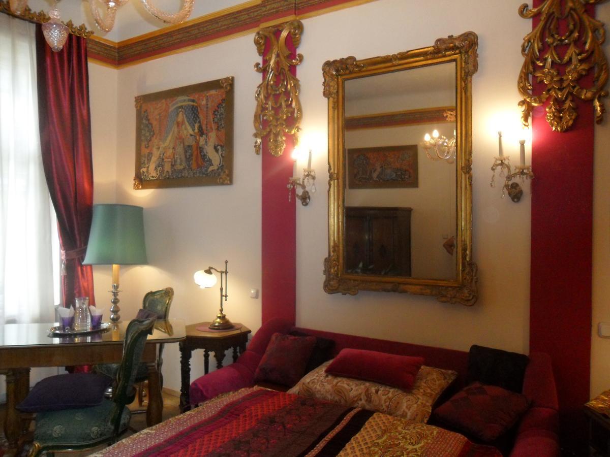 Luxury Near Castle Viena Exterior foto